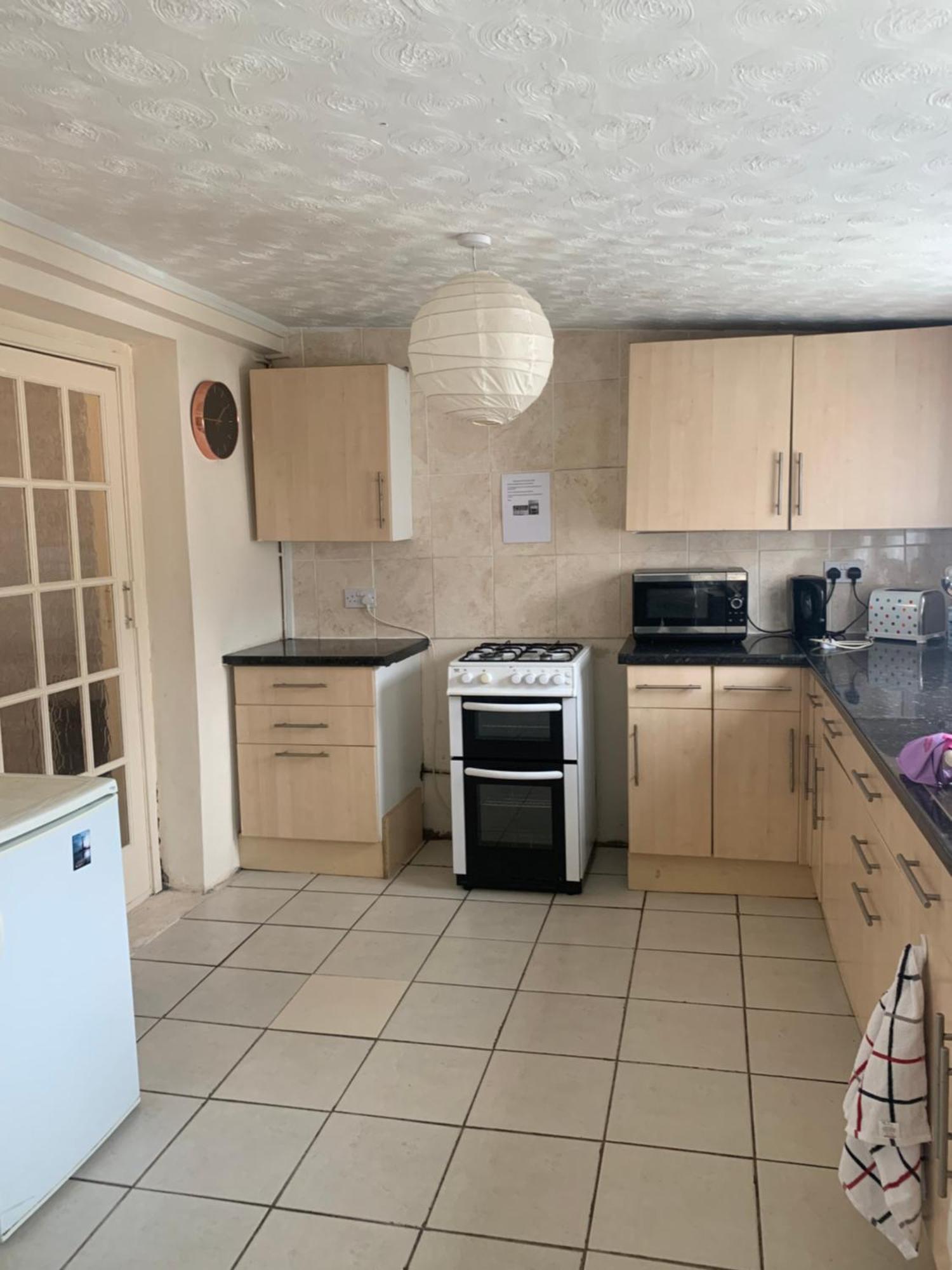 Room Only Guest Accommodation, Guest House Self Catering Bangor  Exterior foto