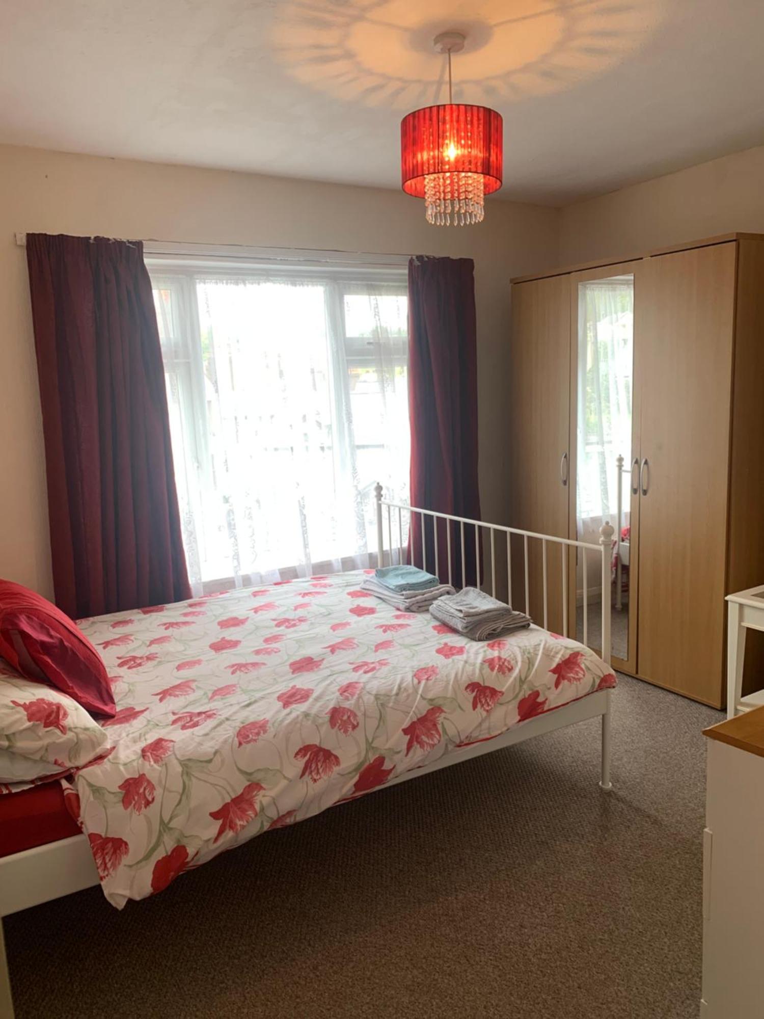 Room Only Guest Accommodation, Guest House Self Catering Bangor  Exterior foto