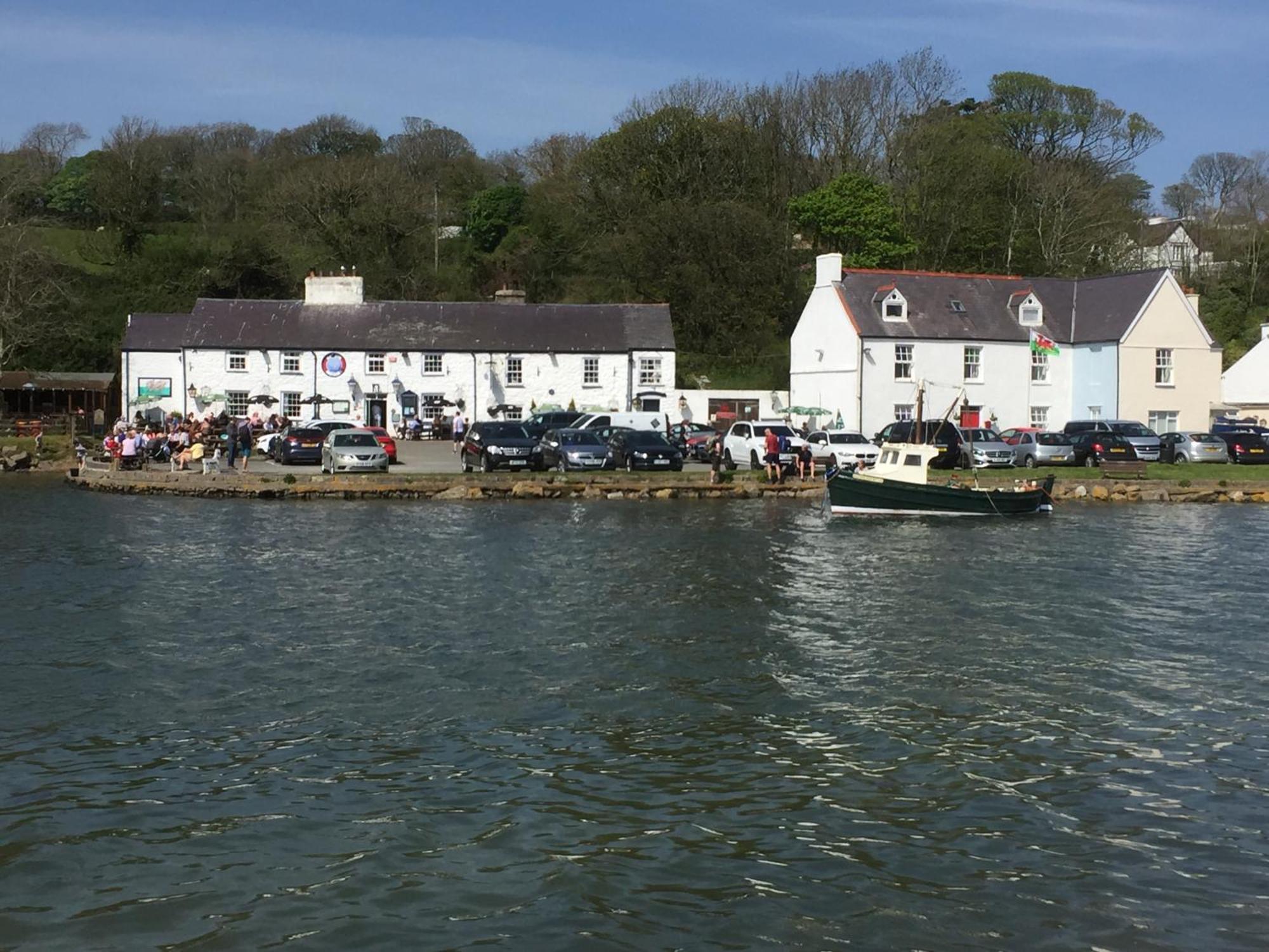 Room Only Guest Accommodation, Guest House Self Catering Bangor  Exterior foto