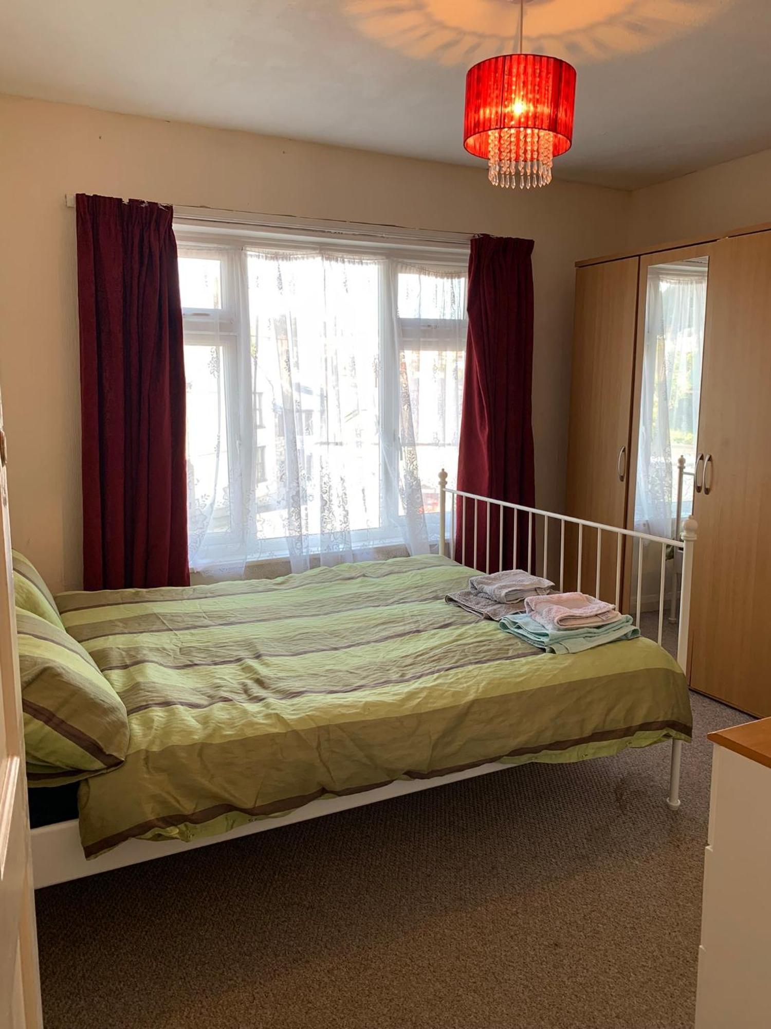 Room Only Guest Accommodation, Guest House Self Catering Bangor  Exterior foto
